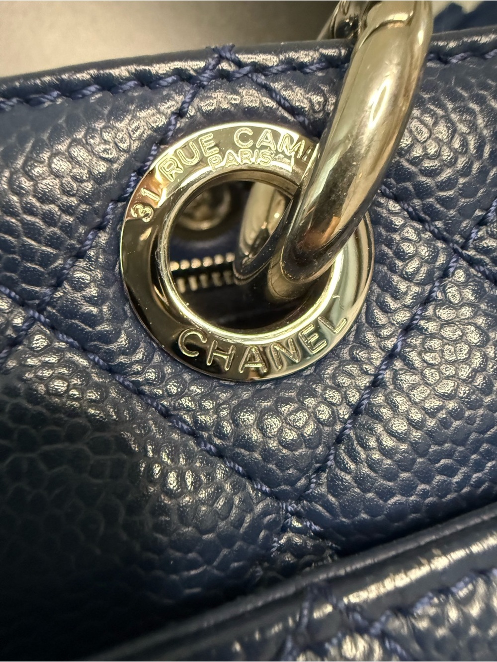 CHANEL CC caviar XL GST Grand shopping tote navy leather tote bag - Picture 9 of 15